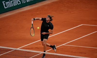 Roland Garros: Το «αστρονομικό» ποσό που έβαλε στο ταμείο του ο Τσιτσιπάς (video+photos)