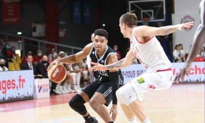 Στην αντεπίθεση η Σολέ: Ο Δήμαρχος της πόλης μηνύει Βιλερμπάν και γαλλική λίγκα (photos)