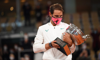 Ναδάλ: Τα δάκρυα του «Βασιλιά» μετά τη νίκη επί του Τζόκοβιτς (video+photos)