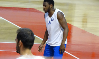 Λάρισα: Αποχώρησε και επίσημα ο Ρόι