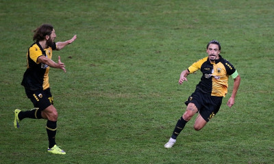 ΑΕΚ: Πλήγμα με Σιμόες, χάνει ΠΑΟΚ κι όχι μόνο!