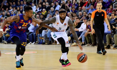 Χίγκινς: «Να αποδείξουμε τι ομάδα είμαστε»