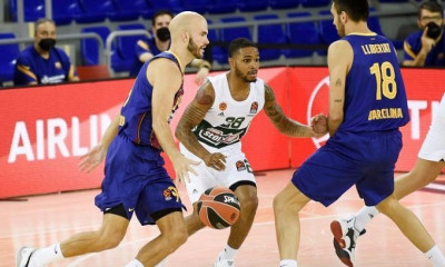 Καλάθης: «Μεγάλη νίκη απέναντι στον Παναθηναϊκό»