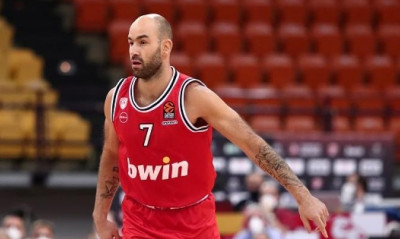 Ολυμπιακός-Μακάμπι Τελ Αβίβ: Συνεχίζει να γράφει ιστορία ο Σπανούλης (photos+video)