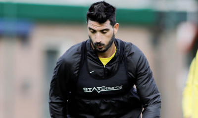 Επέστρεψε στην Ελλάδα για λογαριασμό της ΑΕΛ ο Χαμζά Γιουνές (photos)