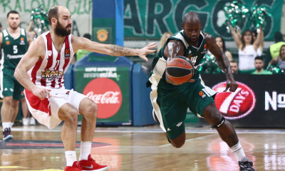 Γκιστ: «Τα παιχνίδια με τον Ολυμπιακό είναι... σκυλομαχία»