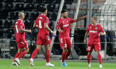 Λέζιακς: «Πάμε τουλάχιστον για 2η θέση»!