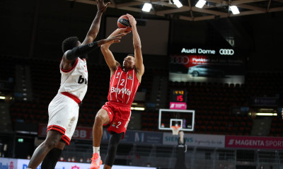 Μπάγερν Μονάχου-Ολυμπιακός 74-68: Η… εκδίκηση του Μπάλντγουιν!