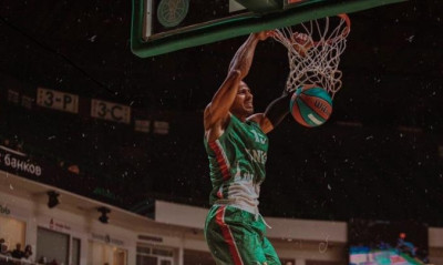 Νίκη χωρίς να... ιδρώσει για την Ούνικς