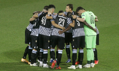 Σνάουτσνερ: «Ο ΠΑΟΚ μπορεί να πάρει αποτέλεσμα στη Γρανάδα»