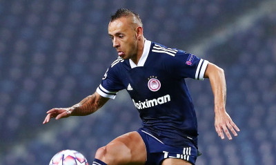 Πόρτο - Ολυμπιακός: Στάθηκε στην ποιότητα ο Ραφίνια (video)