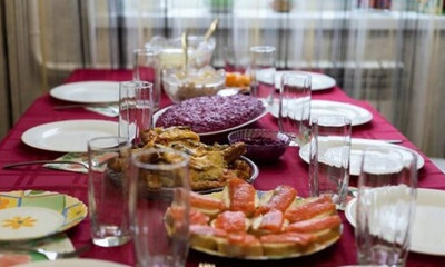 28η Οκτωβρίου: Γιορτάζουμε και φέτος με τα αγαπημένα μας πρόσωπα γύρω από το ίδιο τραπέζι