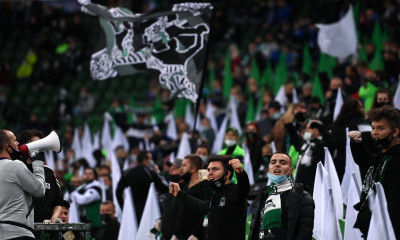 Κορονοϊός: Τρομάζουν οι εικόνες από τους 11.000 οπαδούς στο Κράσνονταρ (photos)