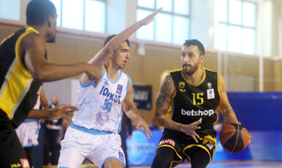 Χρυσικόπουλος: «Κάθε μέρα να χαιρόμαστε που είμαστε στο γήπεδο»