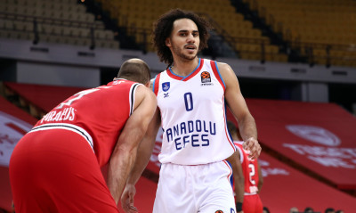 Ολυμπιακός: Έτσι ηττήθηκε από την Εφές στο ΣΕΦ (video+photos)