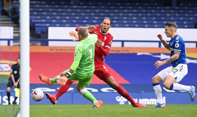 Λίβερπουλ: Χειρουργήθηκε ο Φαν Ντάικ