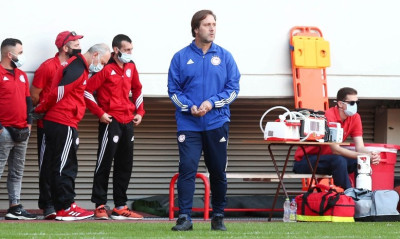 Μαρτίνς: «Βοήθησε το σύστημα με δύο επιθετικούς»!