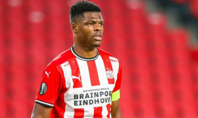 Μισή με ΠΑΟΚ η PSV!