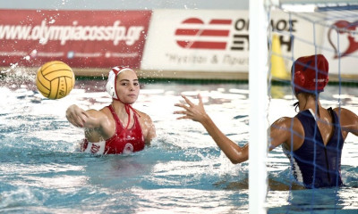 Α’ Εθνική Γυναικών: Μόνος στην κορυφή ο Ολυμπιακός, μετά τη νίκη με 18-5 επί του ΝΟ Ρεθύμνου(photos)