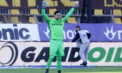 Σιαμπάνης: «Έμεινε η ομάδα εκεί που της αξίζει»! (Photos)