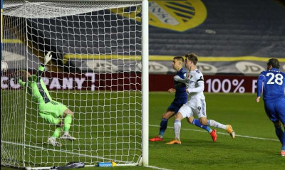 Premier League: Η Λιντς έβαλε νωρίς φωτιά στο δεύτερο μέρος