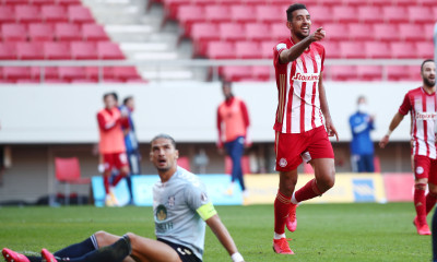 Διαφωνία Παπαπέτρου με VAR για το γκολ του Χασάν: «Είναι επιθετικό φάουλ, Τάσο» (audio)