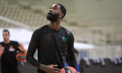 Σαντ Ρος: «Υπερδύναμη η ΤΣΣΚΑ»