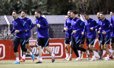 Ελλάδα: Τεστάρει ετοιμότητα και πρόσωπα με Κύπρο