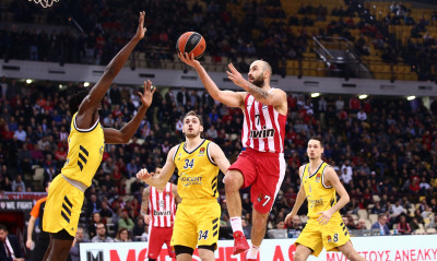 Ολυμπιακός - Άλμπα Βερολίνου: Νίκη για να χτίσει σερί