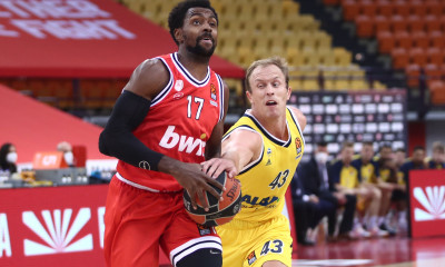 Ολυμπιακός-Άλμπα Βερολίνου 75-71: Έκανε το χρέος του με Ζαν Σαρλ!