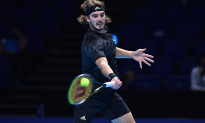 Στέφανος Τσιτσιπάς: Πρεμιέρα με το… αριστερό στο ATP Finals (photos+videos)