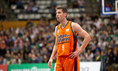 Βαλένθια: Πλήγμα με Βαν Ρόσομ πριν τον Παναθηναϊκό