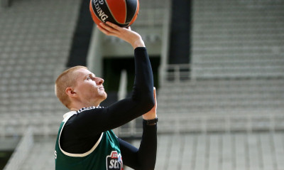 Βαλένθια-Παναθηναϊκός ΟΠΑΠ: Ξεκίνησε «καυτός» ο Γουάιτ (video)