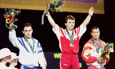 Σαν σήμερα έφυγε από τη ζωή ο «Ηρακλής τσέπης» Ναΐμ Σουλεϊμάνογλου