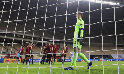 Γερμανία: Στήριξη παρά την εξάρα!