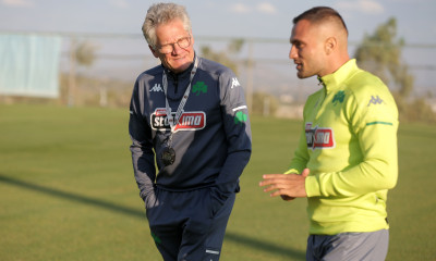 Ο Μπόλονι θα εμπιστευτεί τους πιο έτοιμους, παίζει και του Μολό!