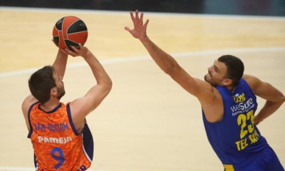 Euroleague: Ο Βαν Ρόσον στην κορυφή του Top-10 (video)