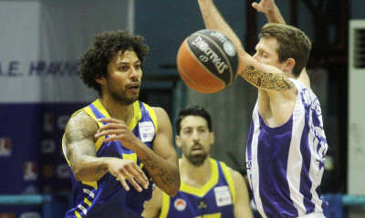 Ηρακλής-Περιστέρι 71-75: Δια χειρός Γκρέι