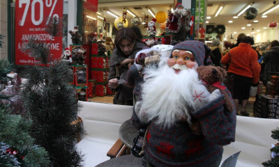 Ξεχάστε τα Ρεβεγιόν! Χριστούγεννα και Πρωτοχρονιά σπίτια μας με απαγόρευση μετακινήσεων!