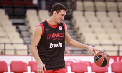 Λαρεντζάκης: «Ιδιαίτερο και επικίνδυνο το παιχνίδι με την Μπασκόνια»