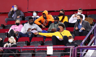 Ολυμπιακός - Μπασκόνια: Στο ΣΕΦ ο Γιάννης Αντετοκούνμπο (videos+photos)