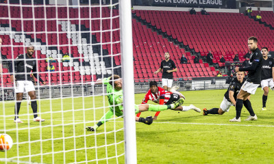 Αϊντχόφεν - ΠΑΟΚ: Δυο γκολ σε δυο λεπτά και ανατροπή για τους Ολλανδούς (videos)