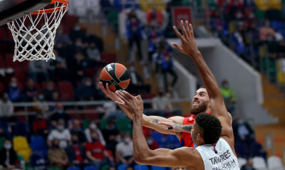 ΤΣΣΚΑ Μ.-Ρεάλ Μ. 74-73: Με «σφραγίδα» Τζέιμς! (videos)