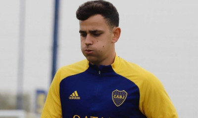 Οργή για παίκτη της Μπόκα: Έγραψε «μια υπέροχη Πέμπτη» τη μέρα της κηδείας του Μαραντόνα (photos)