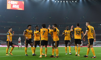 Premier League: «Δάγκωσε» την Άρσεναλ η Γουλβς (videos)