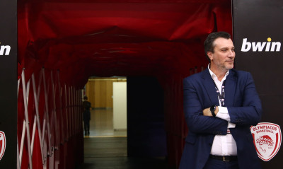 Ολυμπιακός: Ο Λεπενιώτης εξήγησε πως «θέλαμε να συμβάλουμε στον αγώνα κατά της πανδημίας»