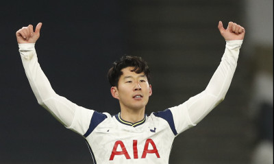 Αδιανόητο γκολ στο Τότεναμ-Άρσεναλ και μυθικός πανηγυρισμός από Μουρίνιο (video)