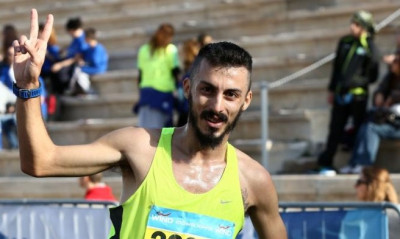 Έσπασε τα κοντέρ ο Γκελαούζος: Έκανε ατομικό ρεκόρ στον Μαραθώνιο της Βαλένθια
