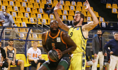 Προμηθέας: Δοκιμασία με Ναντέρ, γκρίνια για Τζέιμς!