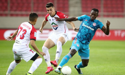 Ολυμπιακός: Έβγαλε… μάτια ως αντίπαλος και μπήκε στη λίστα Μαρτίνς (photos)